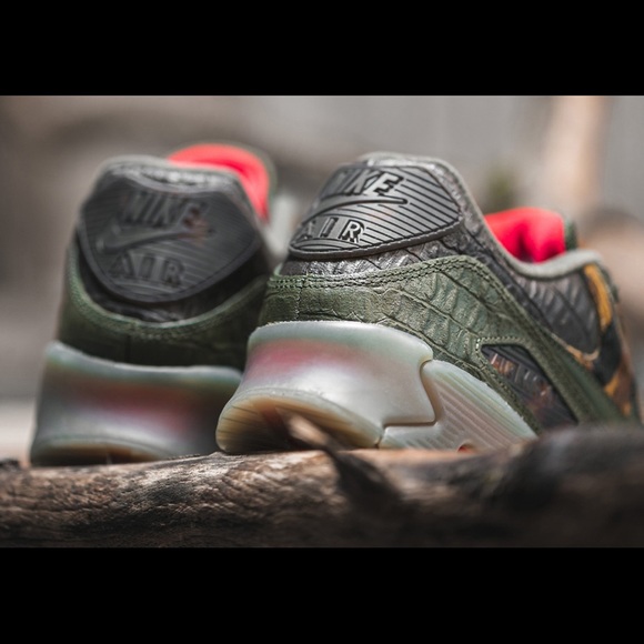 Nike Air Max 90 Croc Camo furry - Picture 6 of 6